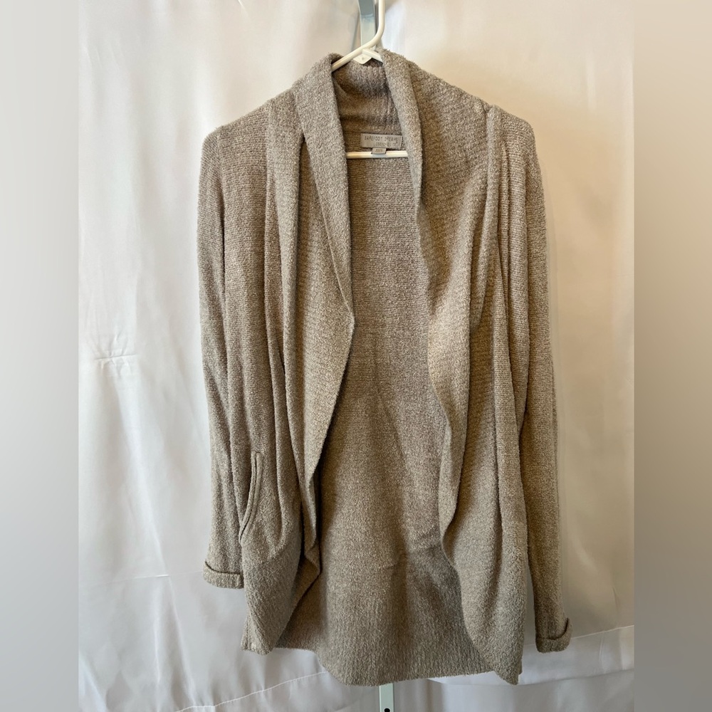 Barefoot Dreams, open-front cardigan with a relaxed fit